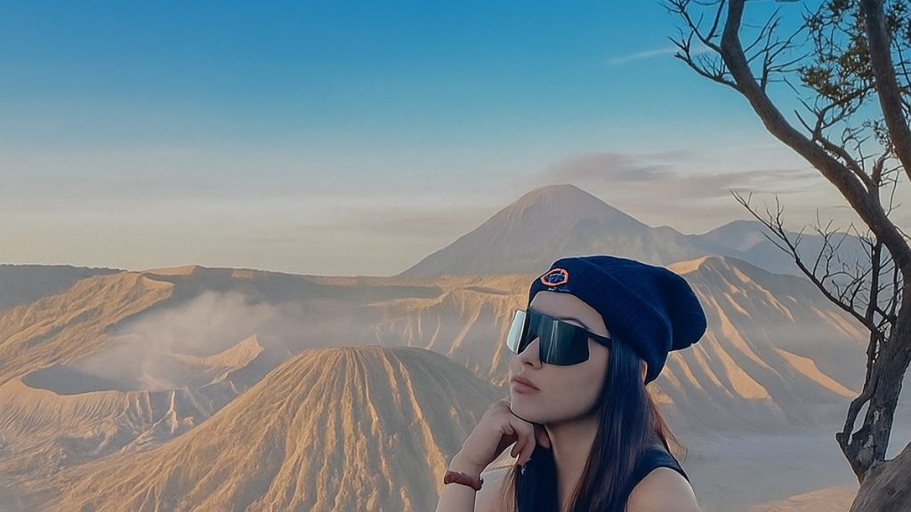 Open Trip Bromo — Paket wisata sunrise Gunung Bromo bersama Surga Wisata